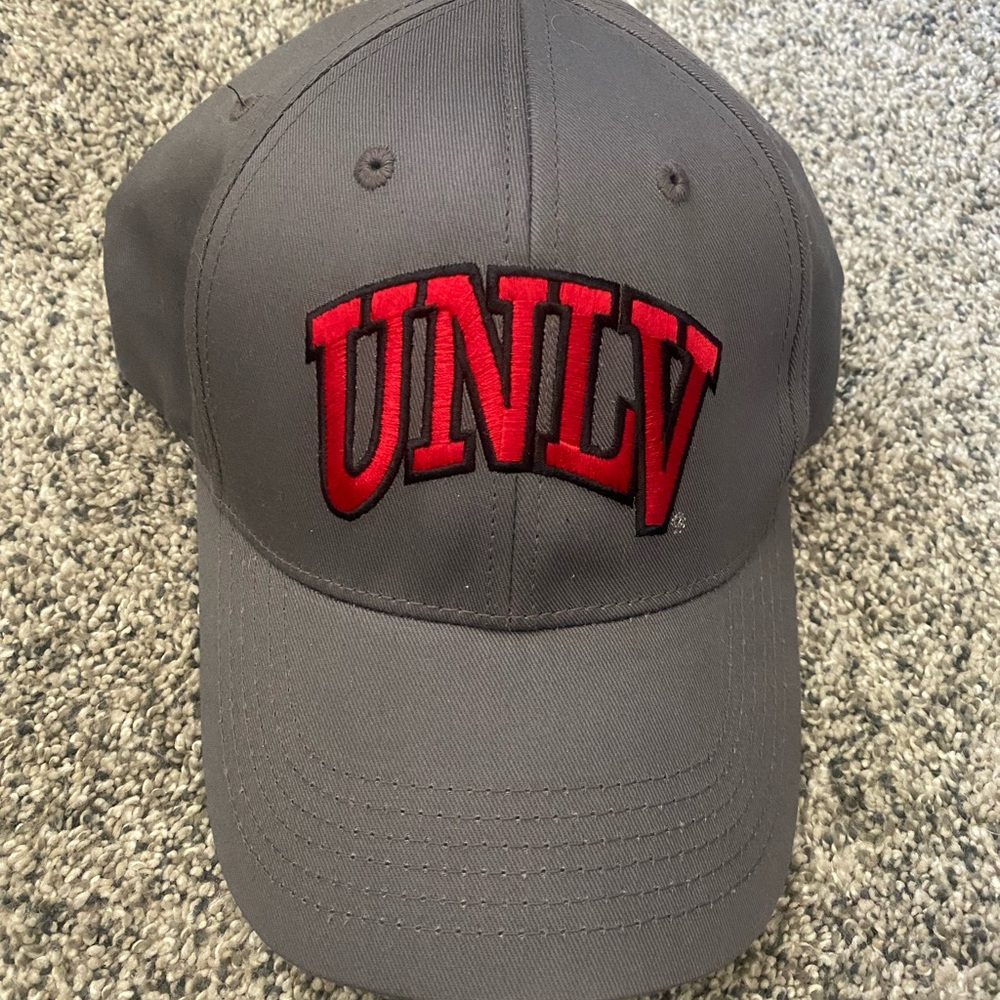 Unlv hat